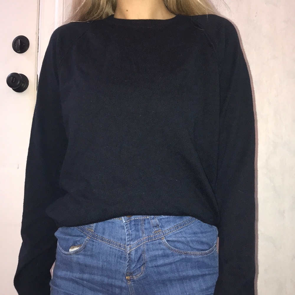 Very dark blue long sleeve shirt